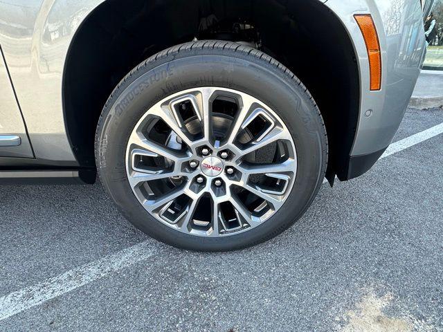 2026 GMC Yukon XL 4WD Denali