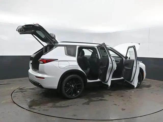 2026 Nissan Rogue Plug-In Hybrid Platinum