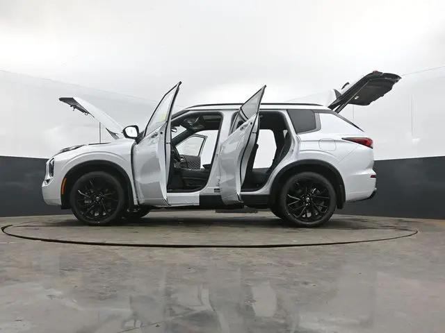 2026 Nissan Rogue Plug-In Hybrid Platinum