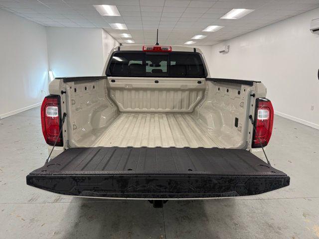 2026 GMC Canyon Elevation, 4WD