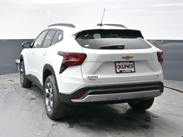 2026 Chevrolet Trax FWD LT