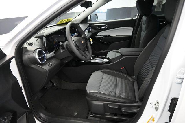 2026 Chevrolet Trax FWD LT