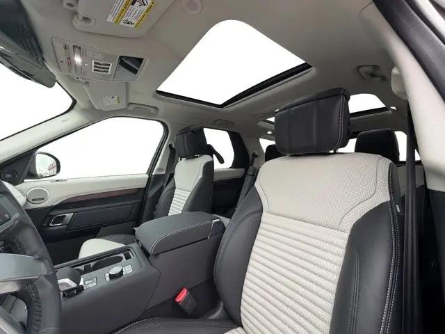 2026 Land Rover Discovery Dynamic SE