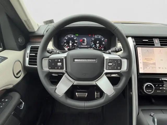 2026 Land Rover Discovery Dynamic SE