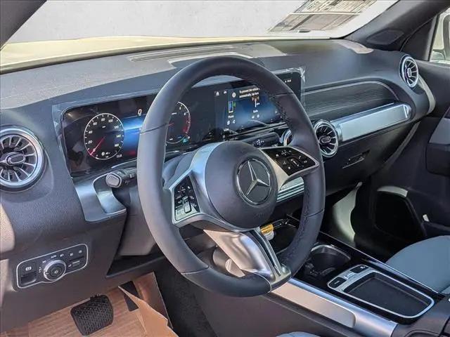 2026 Mercedes-Benz GLB 4MATIC