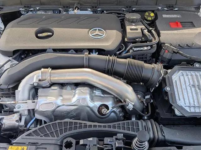 2026 Mercedes-Benz GLB 4MATIC