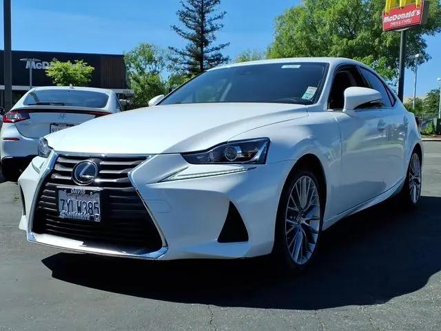 2017 Lexus IS 200t IS Turbo
