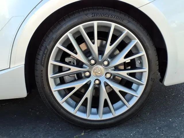 2017 Lexus IS 200t IS Turbo