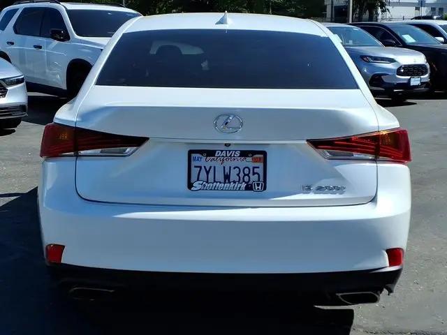 2017 Lexus IS 200t IS Turbo
