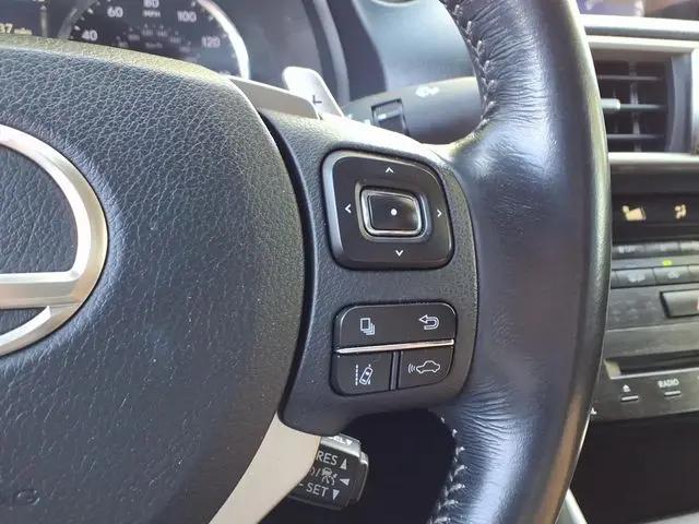 2017 Lexus IS 200t IS Turbo