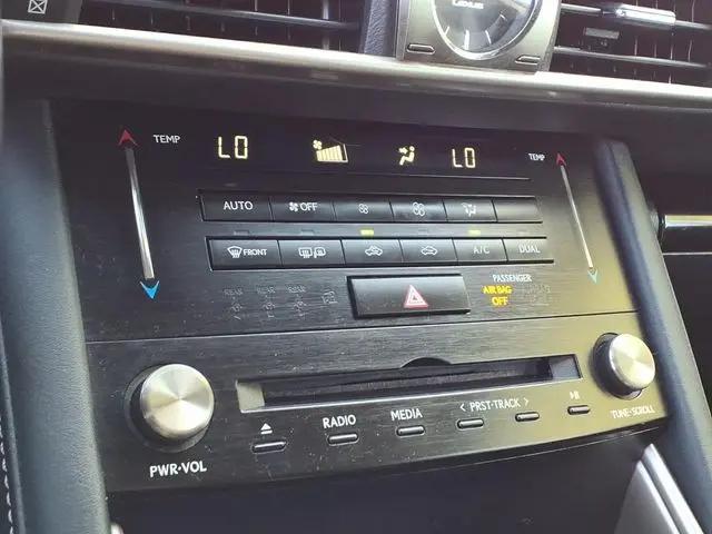 2017 Lexus IS 200t IS Turbo