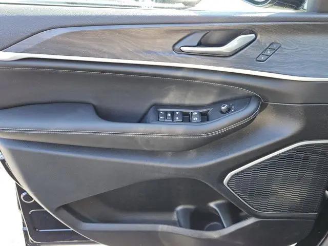 2026 Jeep Grand Cherokee L Limited Reserve