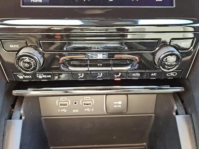 2026 Jeep Grand Cherokee L Laredo 4x4