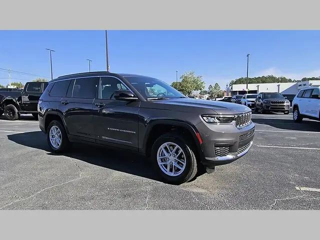 2026 Jeep Grand Cherokee L Laredo 4x4
