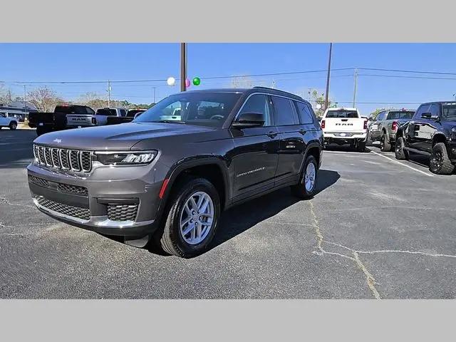 2026 Jeep Grand Cherokee L Laredo 4x4