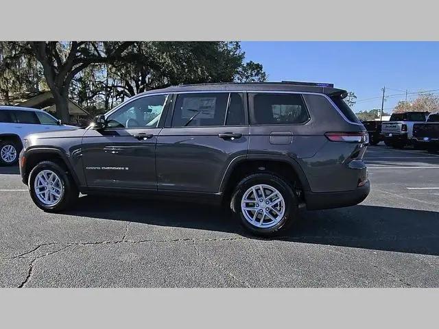 2026 Jeep Grand Cherokee L Laredo 4x4