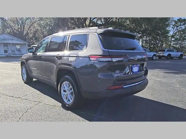 2026 Jeep Grand Cherokee L Laredo 4x4