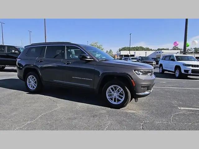 2026 Jeep Grand Cherokee L Laredo 4x4