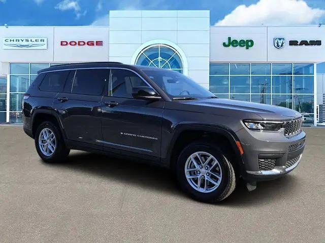 2026 Jeep Grand Cherokee L Laredo 4x4 for sale in Hinesville, GA