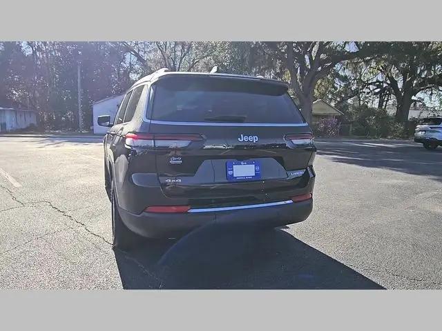2026 Jeep Grand Cherokee L Laredo 4x4