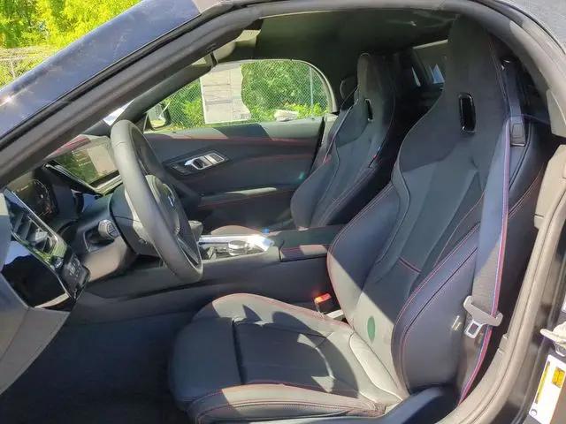 2026 BMW Z4 M40i