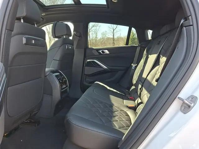 2026 BMW X6 xDrive40i