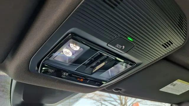 2026 Volkswagen Atlas Cross Sport SEL Premium R-Line
