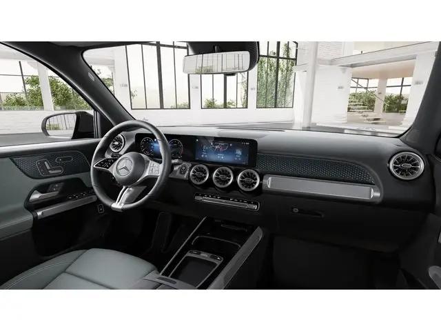 2026 Mercedes-Benz GLB 4MATIC
