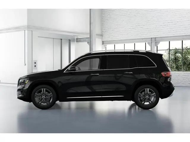 2026 Mercedes-Benz GLB 4MATIC