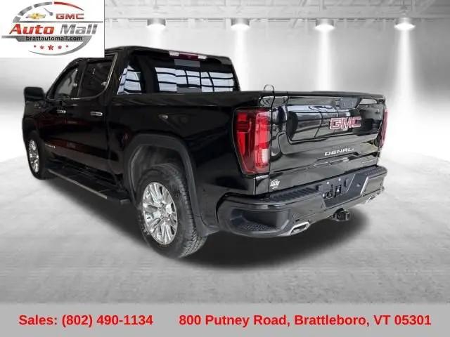 2023 GMC Sierra 1500 4WD Crew Cab Short Box Denali