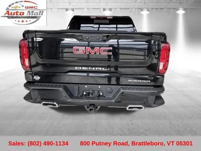 2023 GMC Sierra 1500 4WD Crew Cab Short Box Denali
