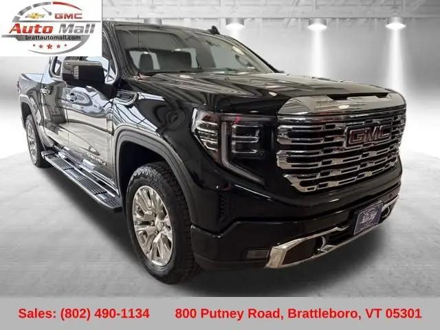 2023 GMC Sierra 1500 4WD Crew Cab Short Box Denali