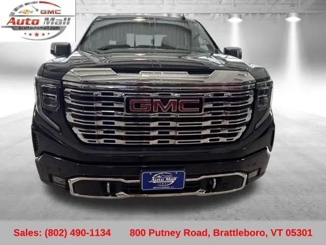 2023 GMC Sierra 1500 4WD Crew Cab Short Box Denali