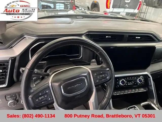 2023 GMC Sierra 1500 4WD Crew Cab Short Box Denali
