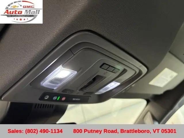 2023 GMC Sierra 1500 4WD Crew Cab Short Box Denali