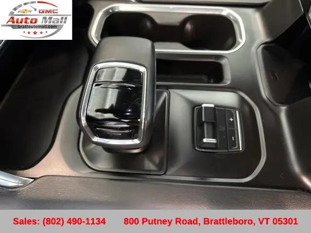 2023 GMC Sierra 1500 4WD Crew Cab Short Box Denali