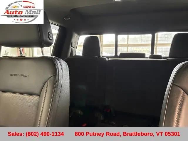 2023 GMC Sierra 1500 4WD Crew Cab Short Box Denali