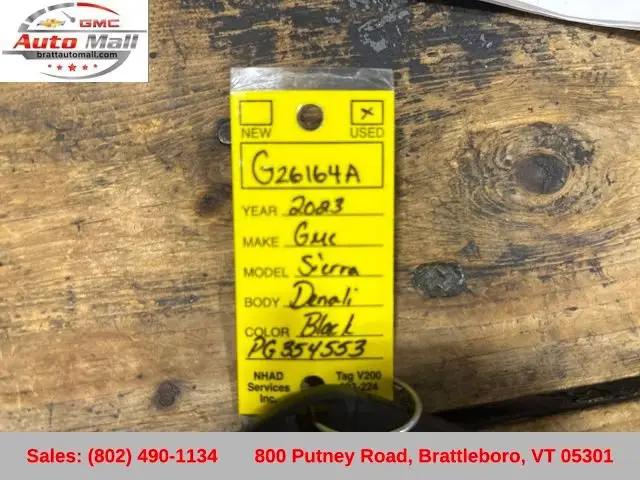 2023 GMC Sierra 1500 4WD Crew Cab Short Box Denali