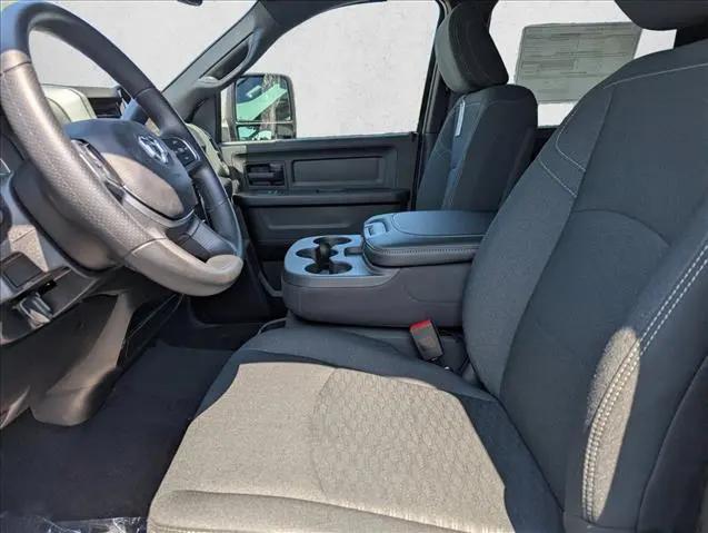 2026 Ram 2500 Warlock Crew Cab 4x4 6'4" Box