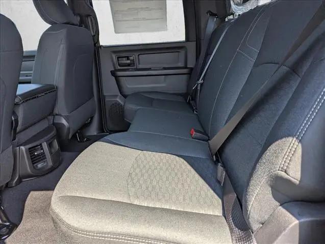 2026 Ram 2500 Warlock Crew Cab 4x4 6'4" Box