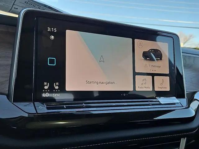 2026 Volkswagen Atlas SE with Technology