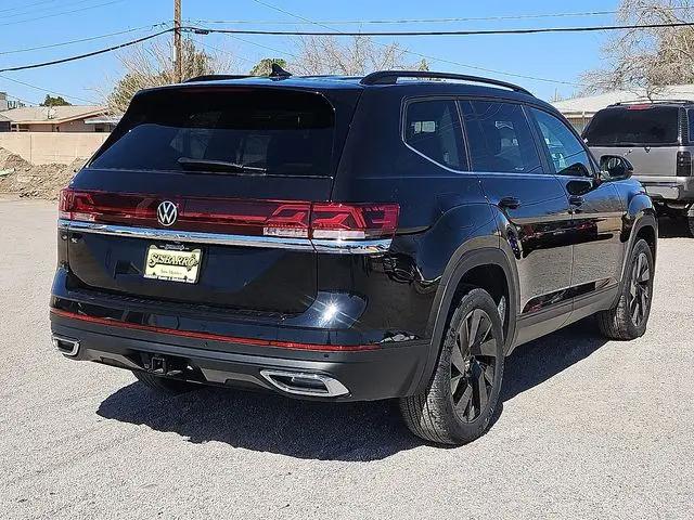 2026 Volkswagen Atlas SE with Technology
