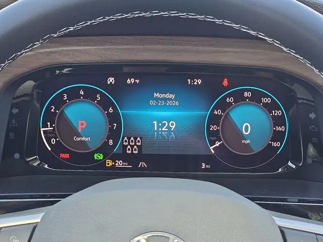 2026 Volkswagen Atlas SE with Technology