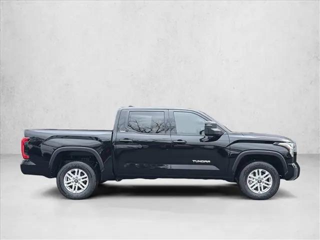 2026 Toyota Tundra SR5 CrewMax 5.5' Bed