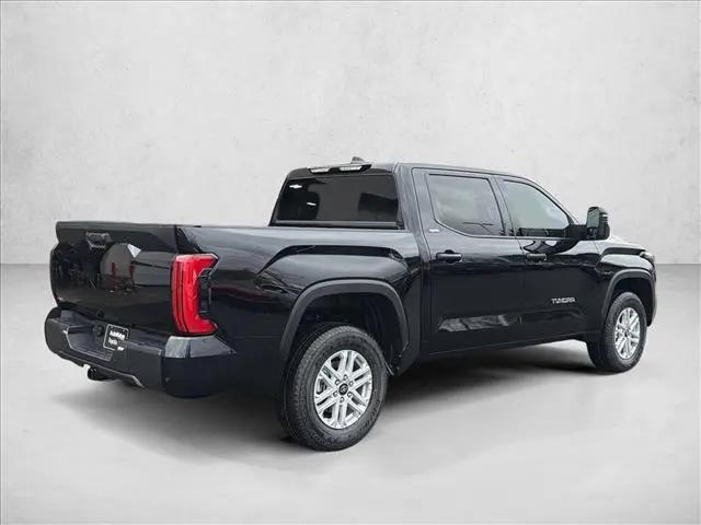 2026 Toyota Tundra SR5 CrewMax 5.5' Bed