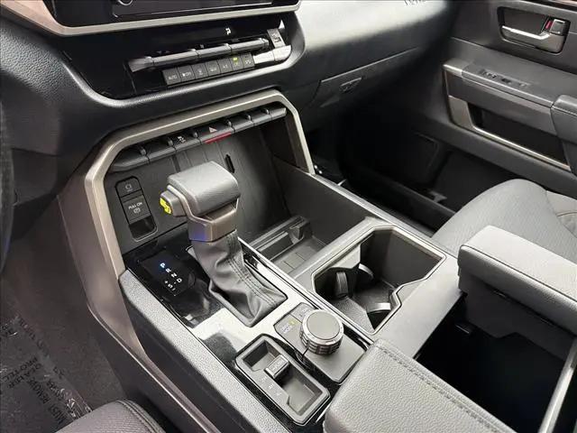 2026 Toyota Tundra SR5 CrewMax 5.5' Bed