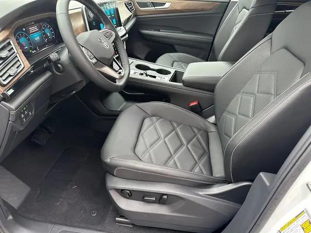2026 Volkswagen Atlas SE