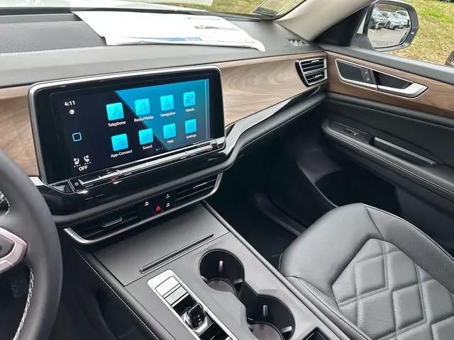 2026 Volkswagen Atlas SE
