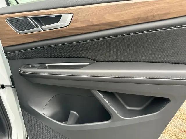 2026 Volkswagen Atlas SE
