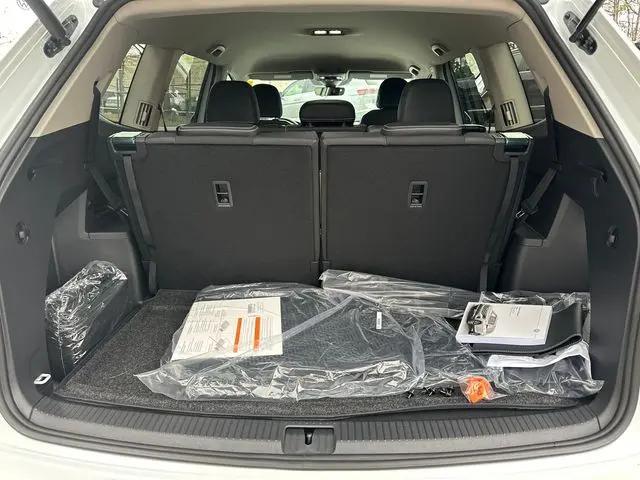 2026 Volkswagen Atlas SE